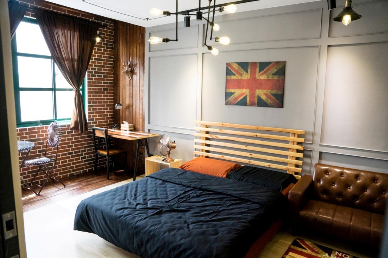 Loft Wo Design Inn Tainan Exteriör bild