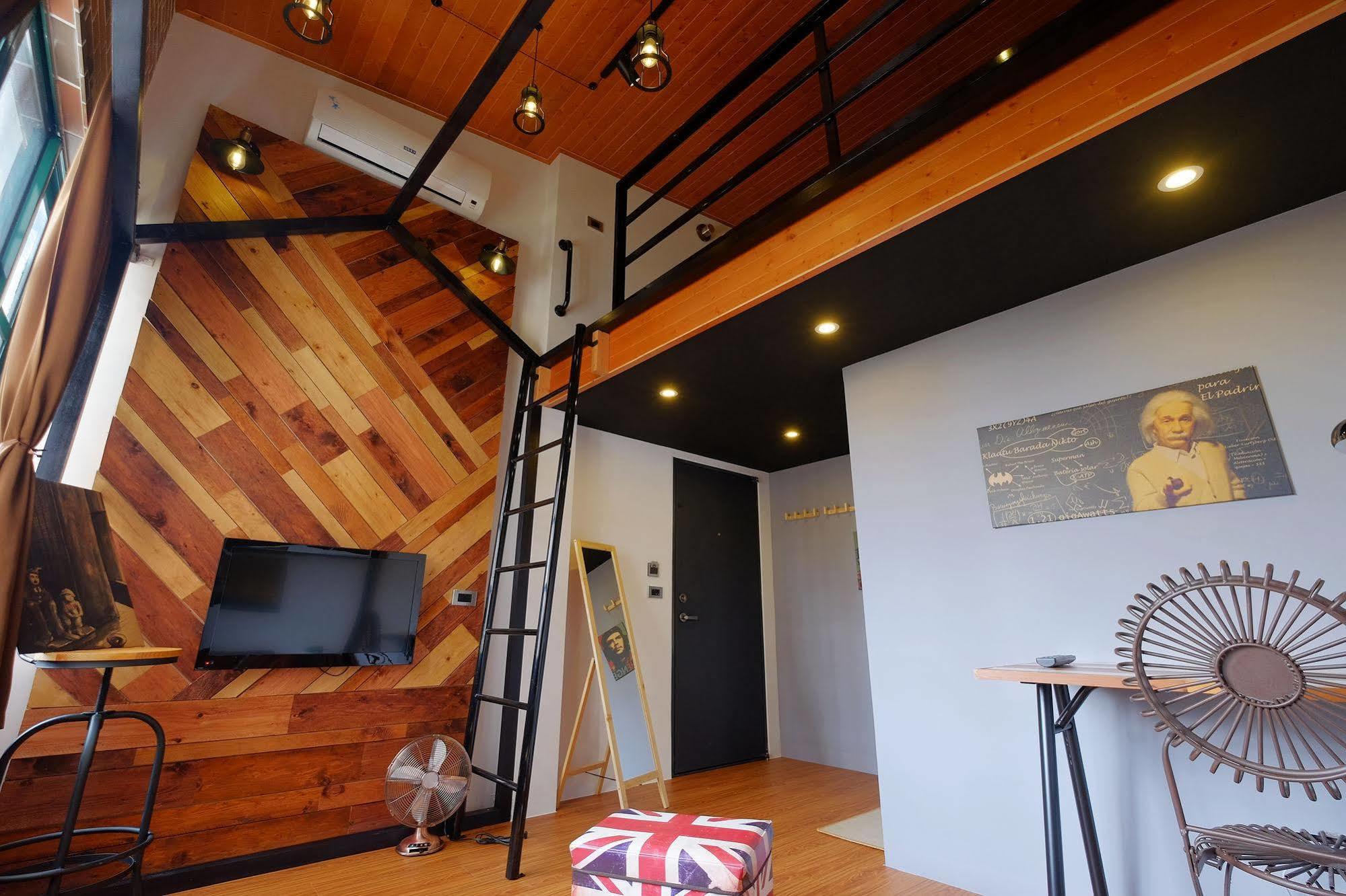 Loft Wo Design Inn Tainan Exteriör bild